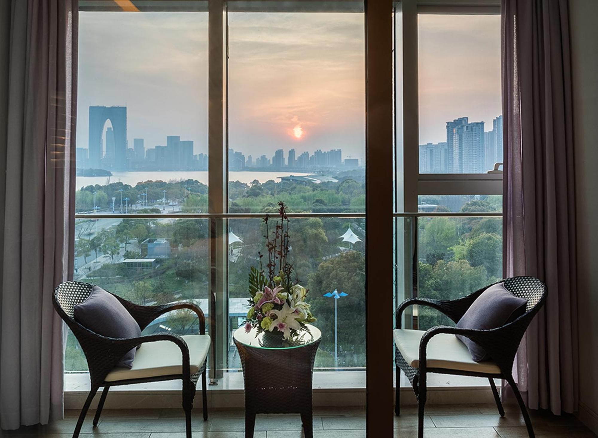 Novotel Jinji Lake Suzhou Sip Exterior foto